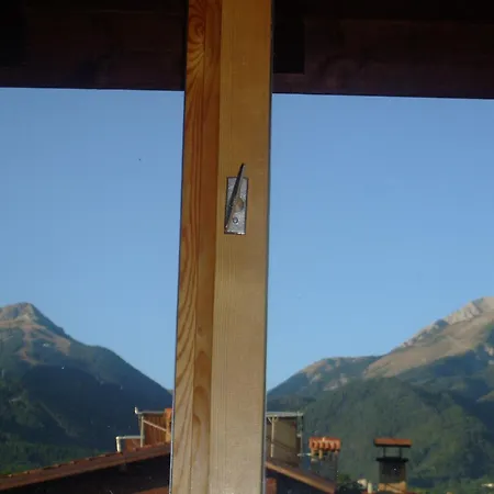 Family Bisser Бансько