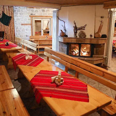 Готель Family Bisser