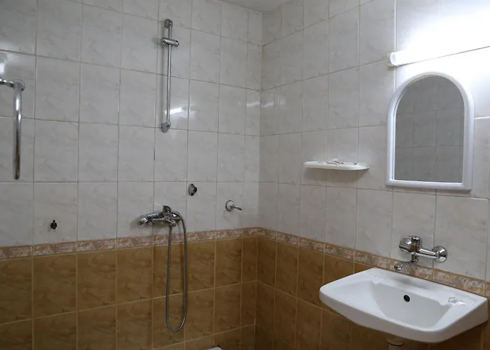 Family Bisser Szálloda 3*