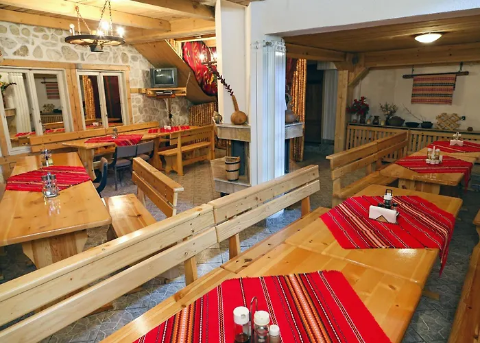 Family Bisser Szálloda